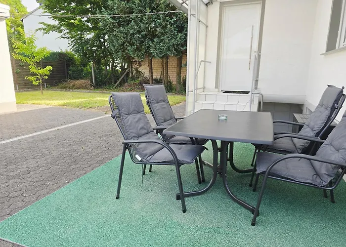 1 - Naehe Phantasialand, Koeln, Bonn, Bruehl Weilerswist