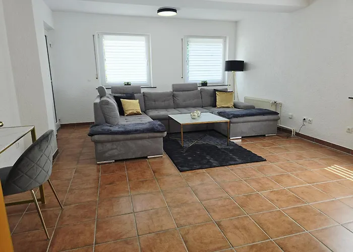 1 - Naehe Phantasialand, Koeln, Bonn, Bruehl *