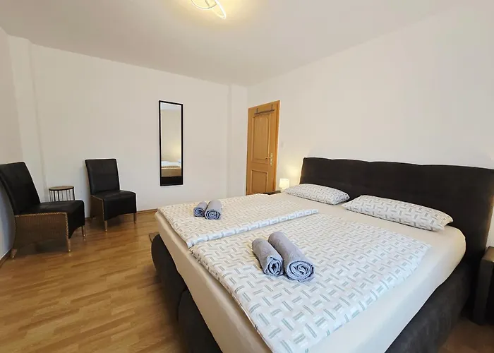 1 - Naehe Phantasialand, Koeln, Bonn, Bruehl Appartement Weilerswist